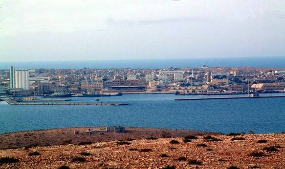 Германия встала на защиту Ливии от боевиков ПНС после встречи с правительством в Тобруке