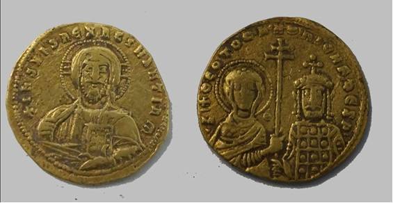 В Краснодарском крае найдены уникальные золотые монеты 10 века