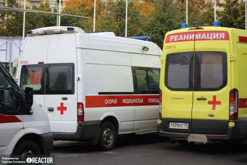 Тройная авария в Петербурге отправила в больницу 7 пострадавших