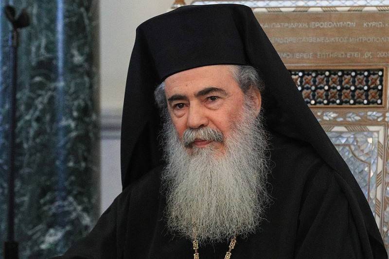 Спасти православное единство: Иерусалимский Патриарх зовет глав церквей на встречу
