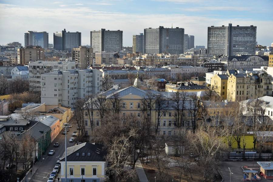 Синоптики пообещали москвичам необычное начало зимы