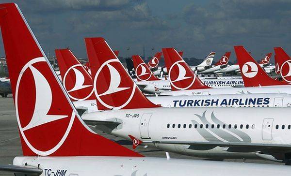 Самолет Turkish Airlines сломал шасси при посадке в аэропорту Одессы
