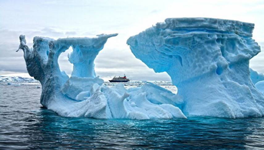 Кабмин выделил средства на приобретение первого за 20 лет судна для антарктических исследований
