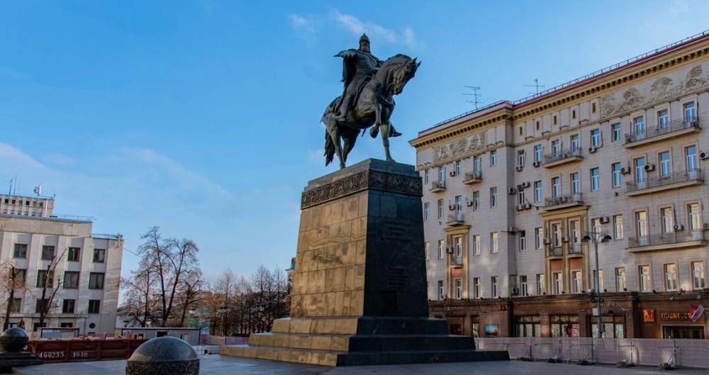 В Москве завершилась реставрация памятника Юрию Долгорукому