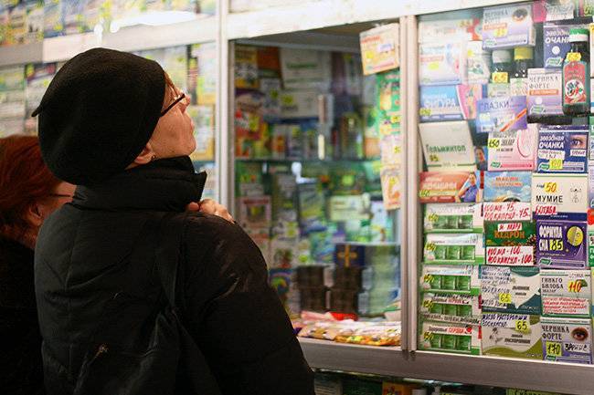 Лекарства в аптеках начнут продавать в кредит под зверский процент
