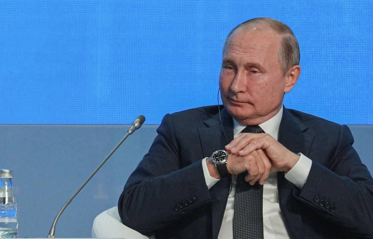 Суд отказался принять иск ФБК к Путину