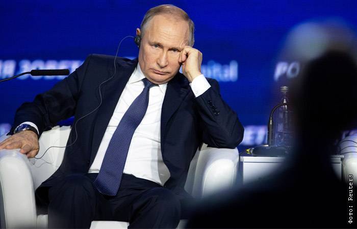 Суд отказался рассматривать иск ФБК к Путину