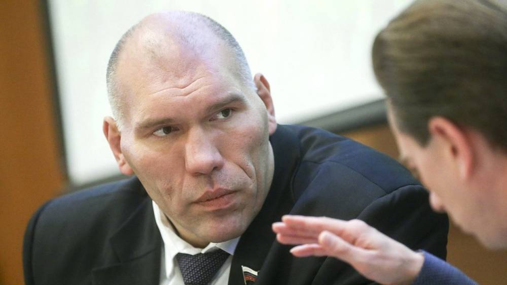 Николай Валуев посоветовал чиновнице из Петрозаводска следить за своим лексиконом
