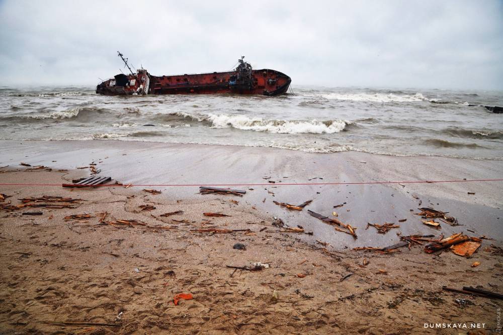 Попавший в беду у побережья Одессы танкер перевернулся - Cursorinfo: главные новости Израиля