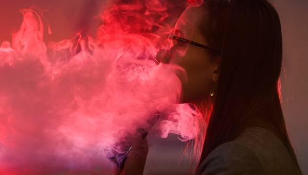 Скворцова: новая антитабачная концепция направлена против вейпов и электронных сигарет