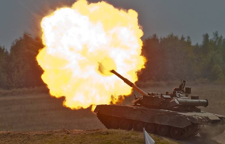 Армия России за 10 лет получила более 27 тысяч танков и автомобилей