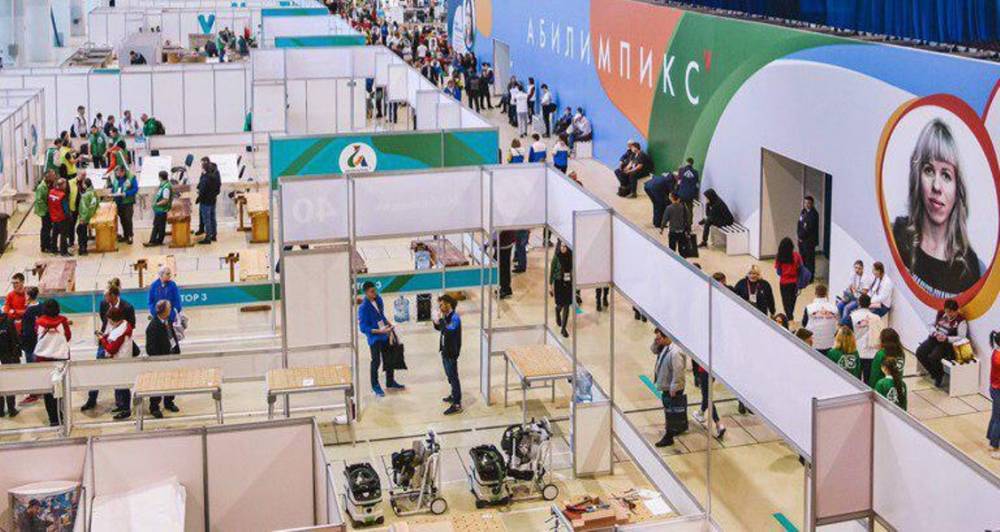 Собянин поздравил юных москвичей с победой на чемпионате "Абилимпикс-2019"