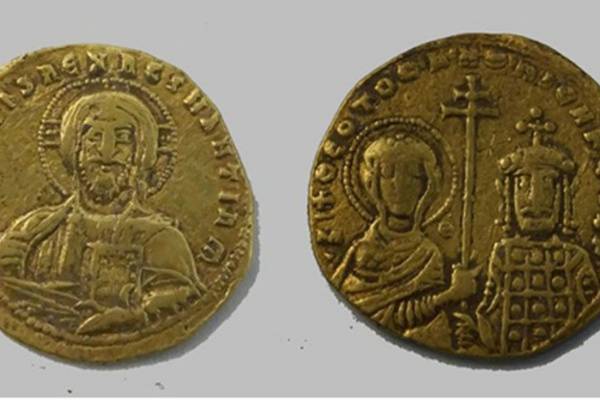Уникальный клад: российские археологи нашли сосуд с византийскими монетами