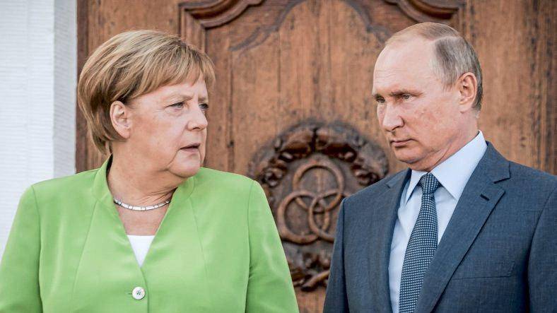 Меркель заявила, что Россия нужна Германии