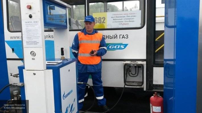 Власти Петербурга привлекли 120 млн из федерального бюджета на газовые заправки