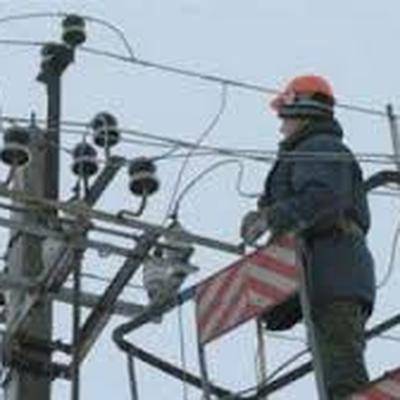 Ремонтники подключили к энергоснабжению более ста населенных пунктов Крыма