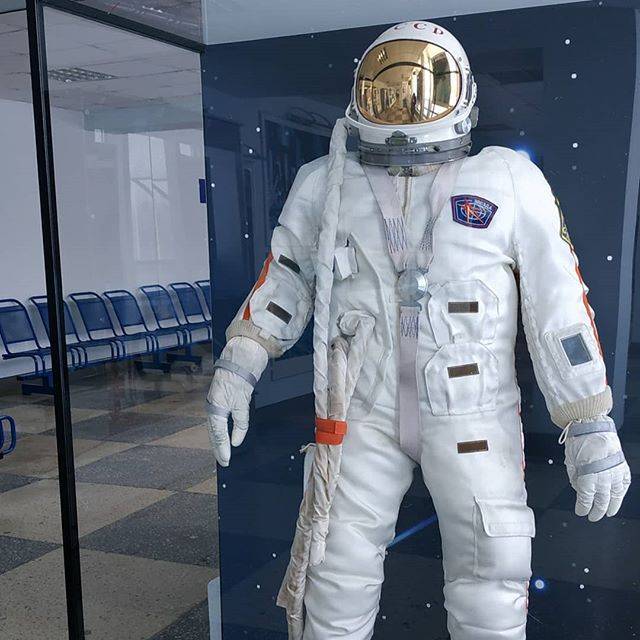 В кемеровском аэропорту открыли музей космонавта Алексея Леонова