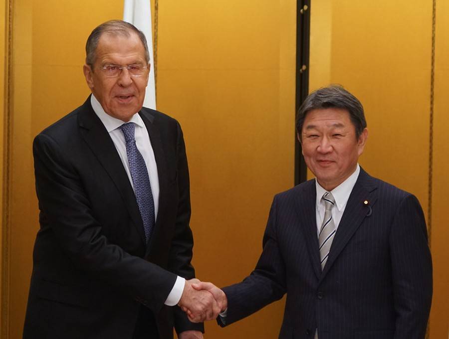 Глава МИД РФ назвал препятствие для заключения мирного договора с Японией