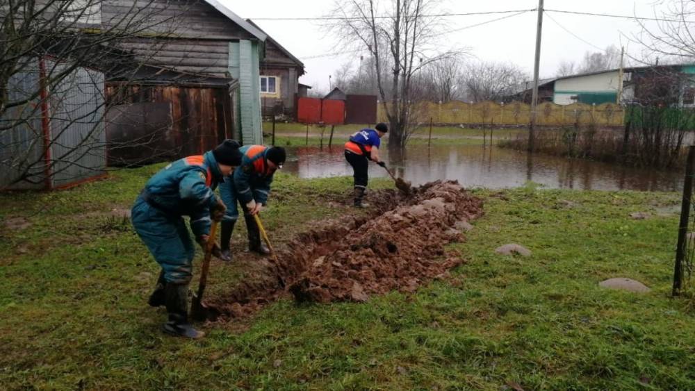 В Новгородской области подтопления наблюдаются в 11 населенных пунктах