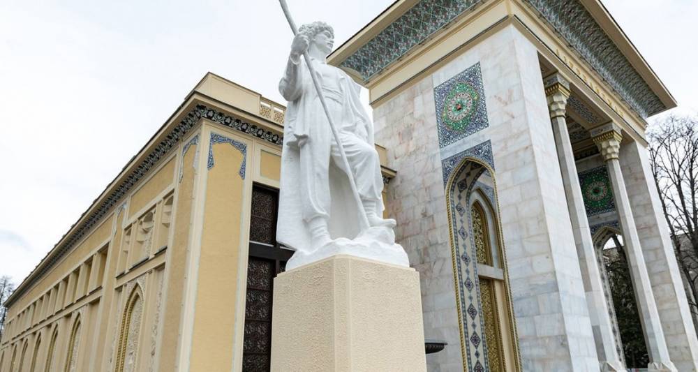 На ВДНХ после реставрации открылся павильон "Азербайджан"
