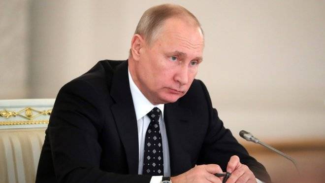 Путин призвал «Единую Россию» обеспечить прорыв в развитии РФ