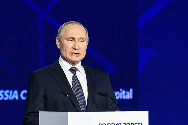 Путин: «Единая Россия» должна «терзать и трясти» чиновников