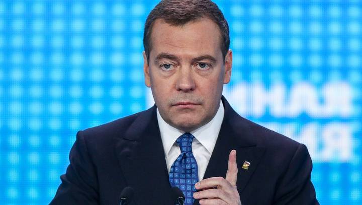 Медведев пообещал оставить в силе советские акты о льготах