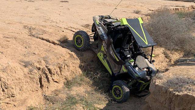 Катание на трактороне завершилось аварией: 8-летний мальчик из Димоны в критическом состоянии
