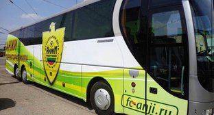 Приставы арестовали автобусы футбольного клуба "Анжи"