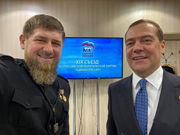 Кадыров попросил у Медведева решить вопрос с блок-постами на дорогах Северного Кавказа