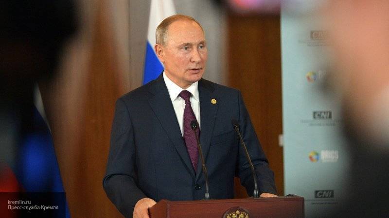 ЕР может доказать свое лидерство заботой о людях, заявил Путин