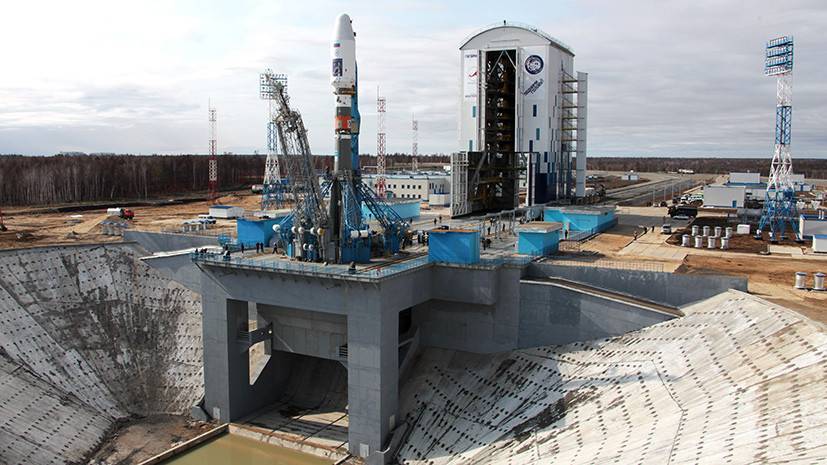 Рогозин заявил о контроле стройки на Восточном спутниками зондирования и дронами