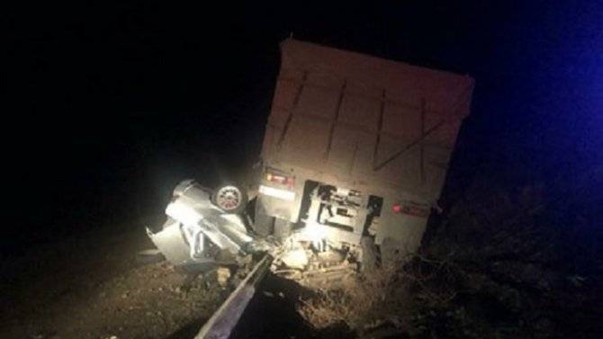 На Кубани в ДТП погибли водитель и его 16-летний пассажир