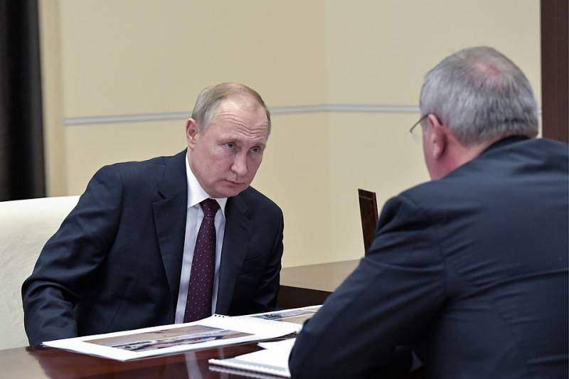 Путину доложили, как за «Восточным» присматривают с орбиты