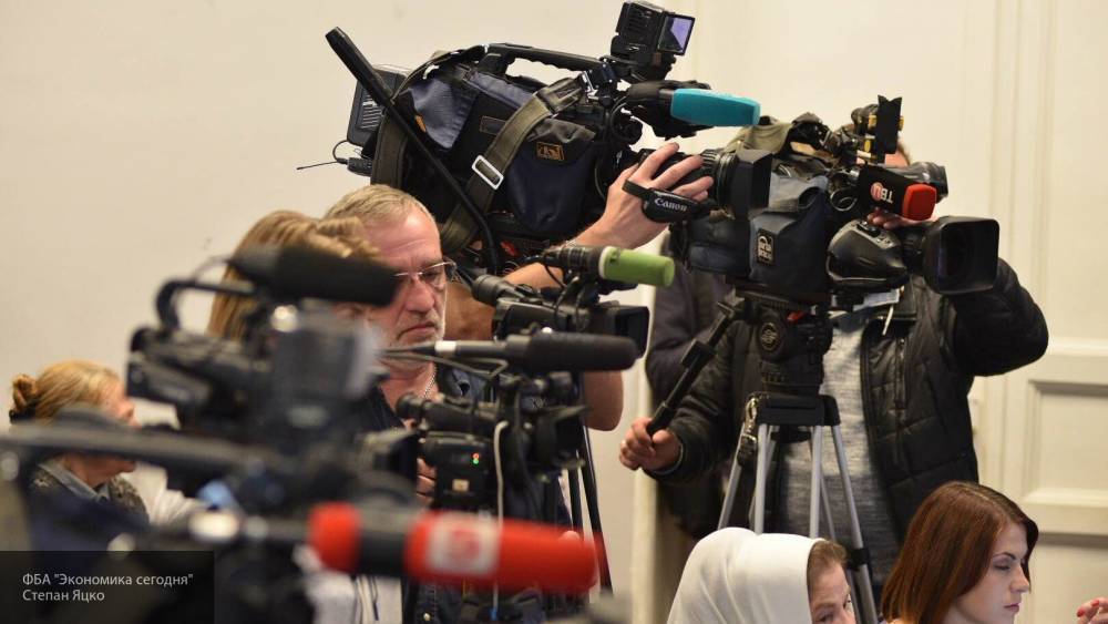 Прикрывающий домогательства Вишневского Союз Журналистов бросил корреспондентов в беде