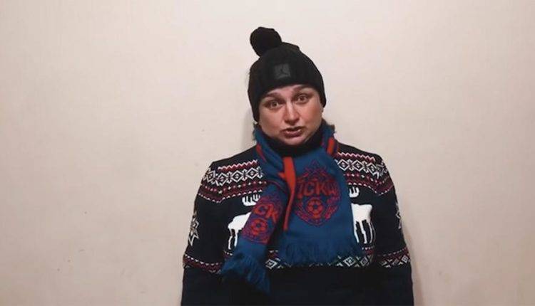 Мама футболиста Чалова потребовала у фанатов ЦСКА надеть шапки на матч