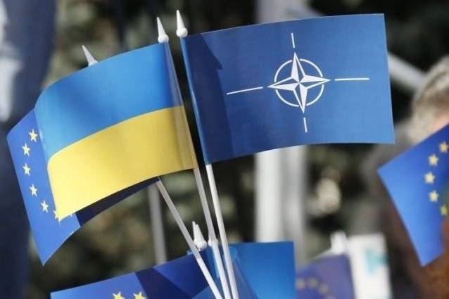 НАТО боится принимать Украину в свои ряды из-за России