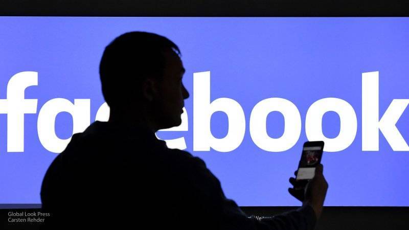 Правозащитники обвинили Google и Facebook в нарушении прав человека