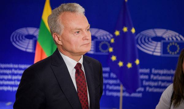 Рейтинг президента Литвы скакнул вниз почти на 10 процентов