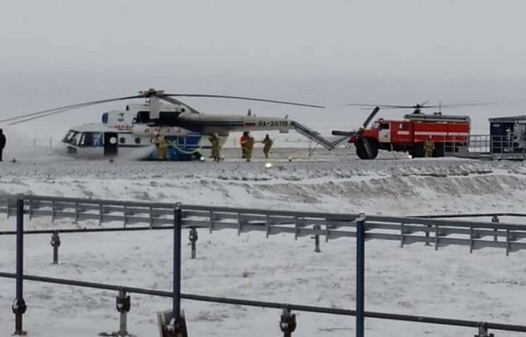 Вертолёт Ми-8 совершил экстренную посадку на Ямале