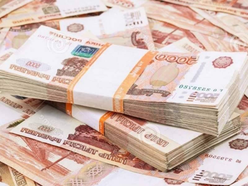Житель Тюмени набрал долгов на рекордные 5 млрд рублей