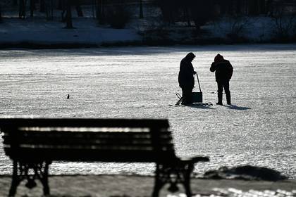 Семилетняя россиянка пошла гулять по льду после отказа подруги и умерла