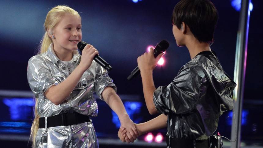 Видео: российский дуэт успешно выступил на детском «Евровидении»