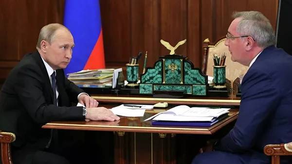 Рогозин доложил Путину о графике строительства «Восточного»
