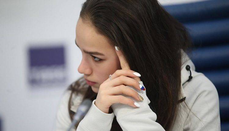 Заслуженный тренер России посоветовала Загитовой не плакать