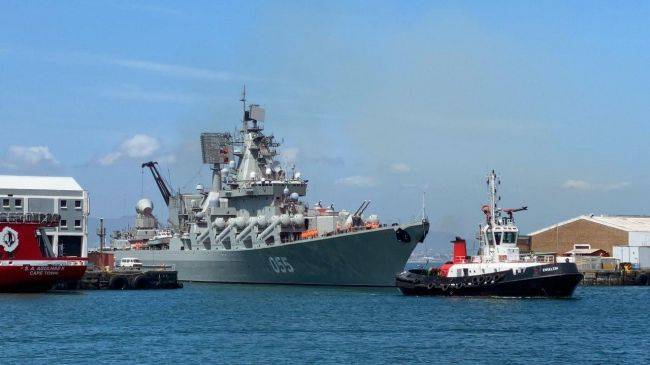 Совместные учения России, КНР, ЮАР: Китай направил ракетный фрегат Weifang