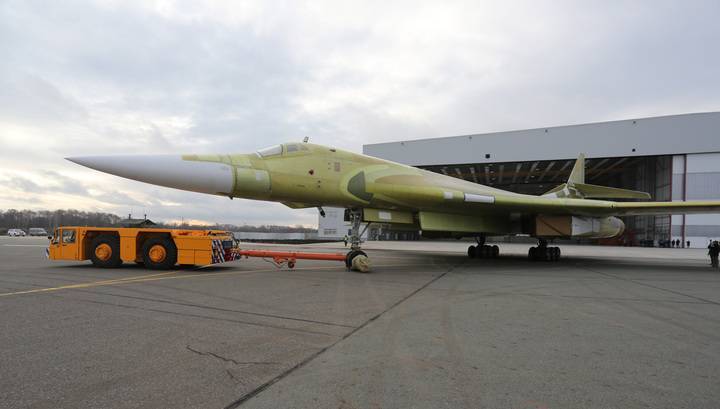 Первый абсолютно новый ракетоносец Ту-160 появится в войсках в 2021 году