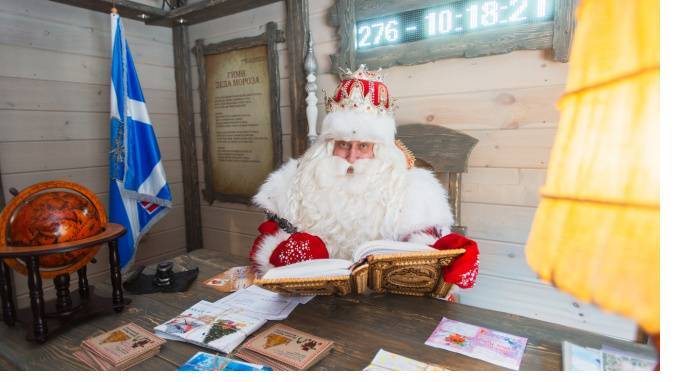 В Петербурге для Деда Мороза сделают огромную новогоднюю открытку
