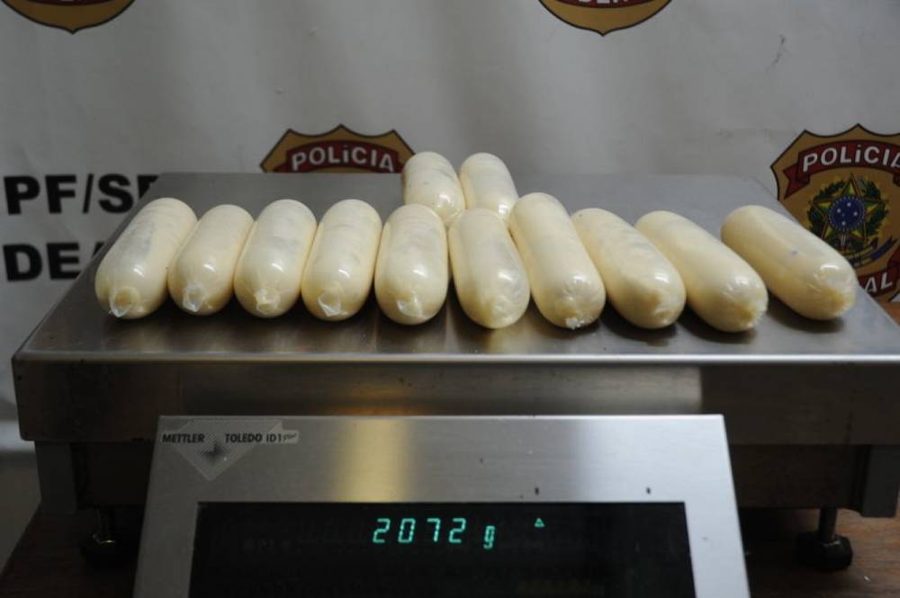 Северодвинские наркодилеры распространяли наркотики в Котласе