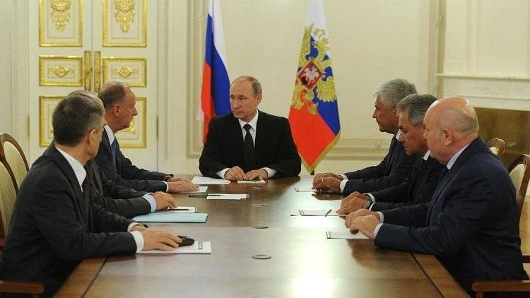 Путин на совещании с Совбезом обсудил подготовку к «нормандскому» саммиту